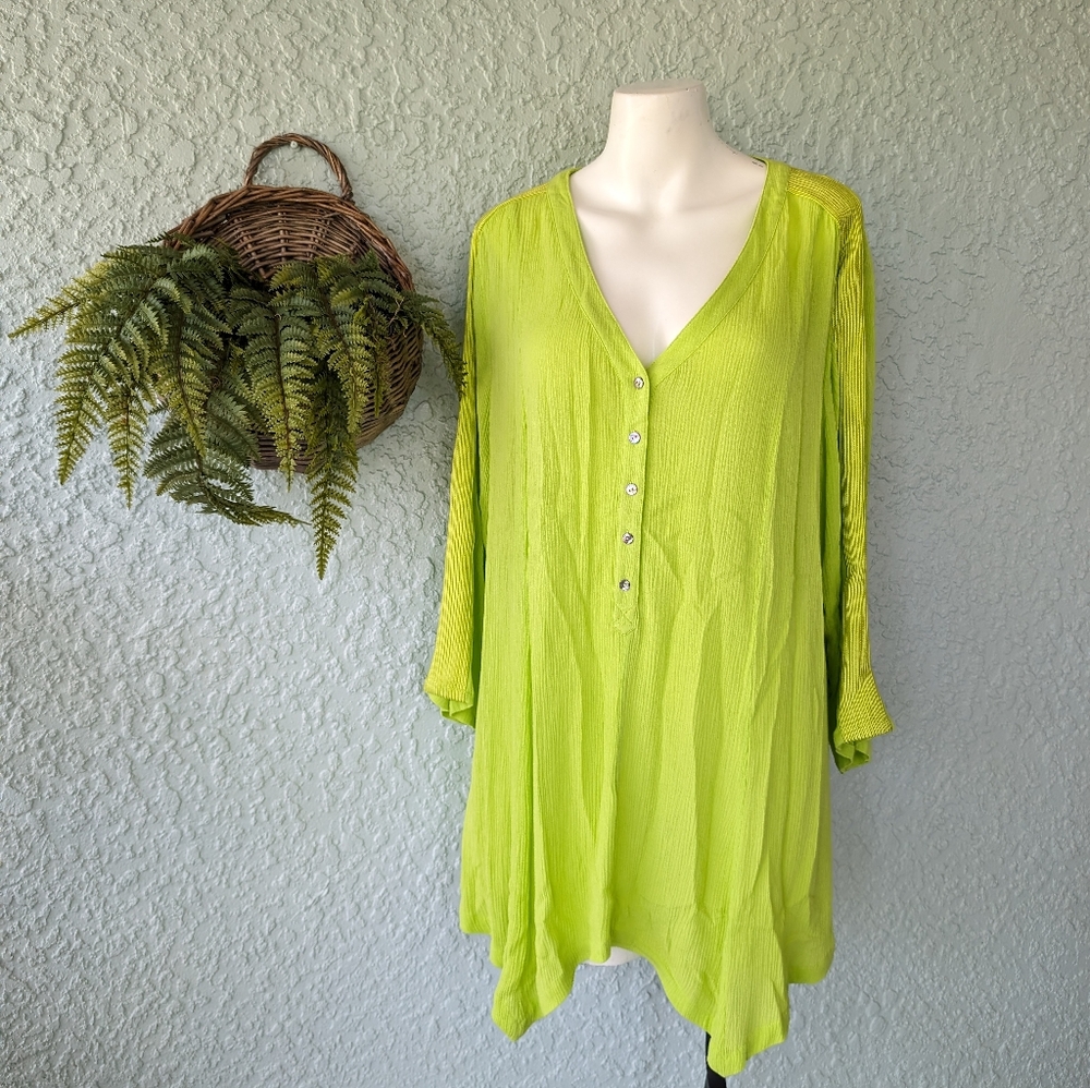 Soft Surrounding Full Button Down Green Asymmetri… - image 1